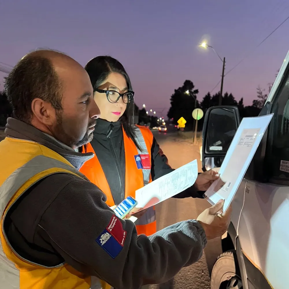 DR Carolina Ojeda en terreno