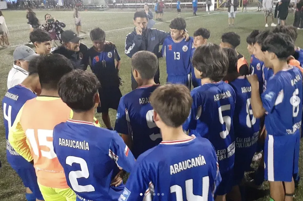 Colegio Britanico entre los mejores 8 equipos