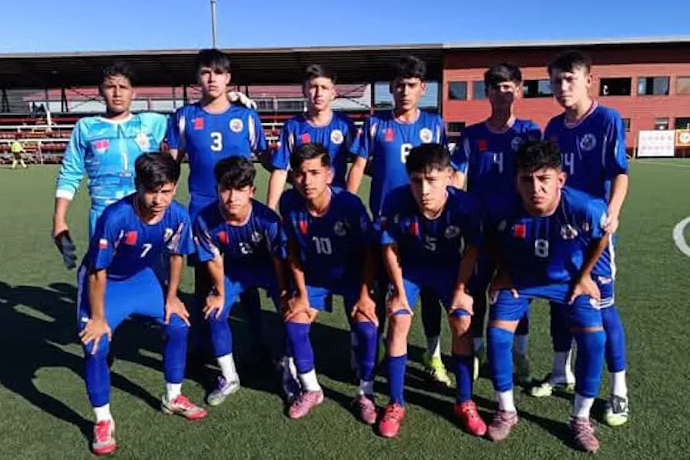 Equipo del Colegio Britanico volvio a golear en Valdivia