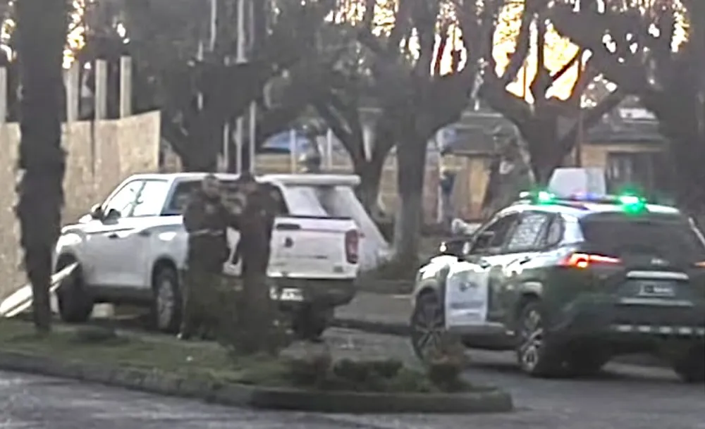 Camioneta chocada alcalde de Freire Luis Arias