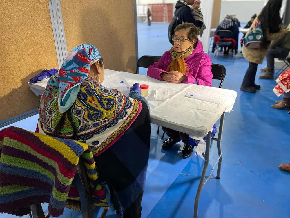 Machi atendiendo en PLC