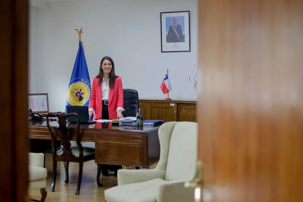Ministra María Paz Arzola