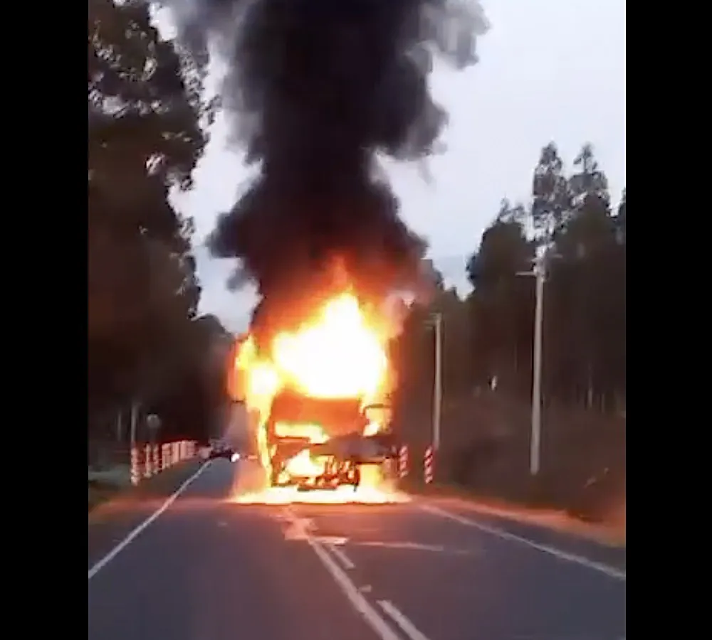 Nuevo atentado Puren Los Sauces