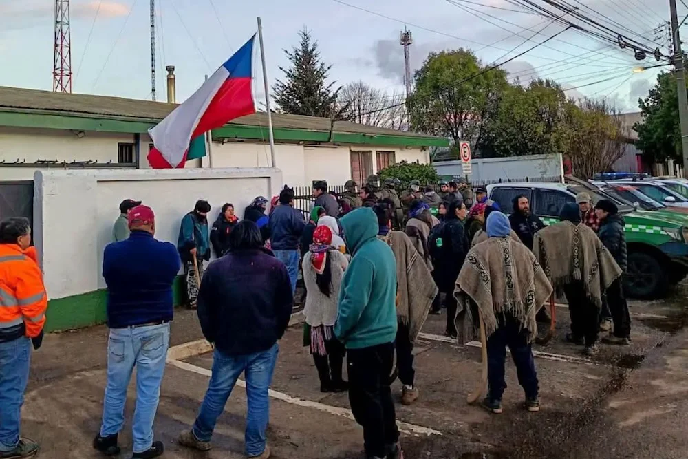 Comunidad protesta por detencion de su Werken
