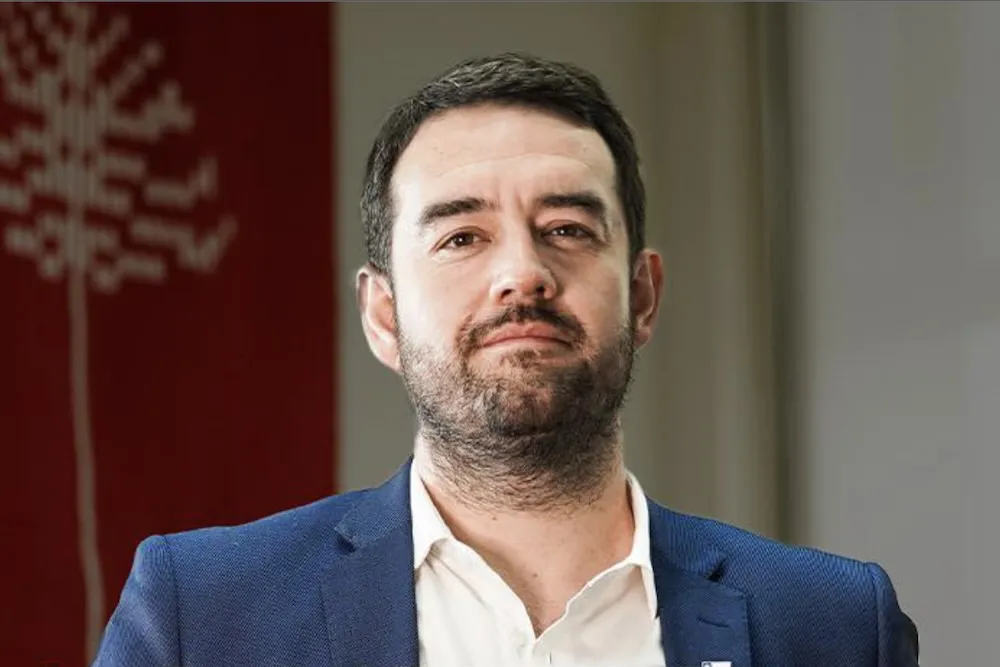 Gobernador regional Luciano Rivas